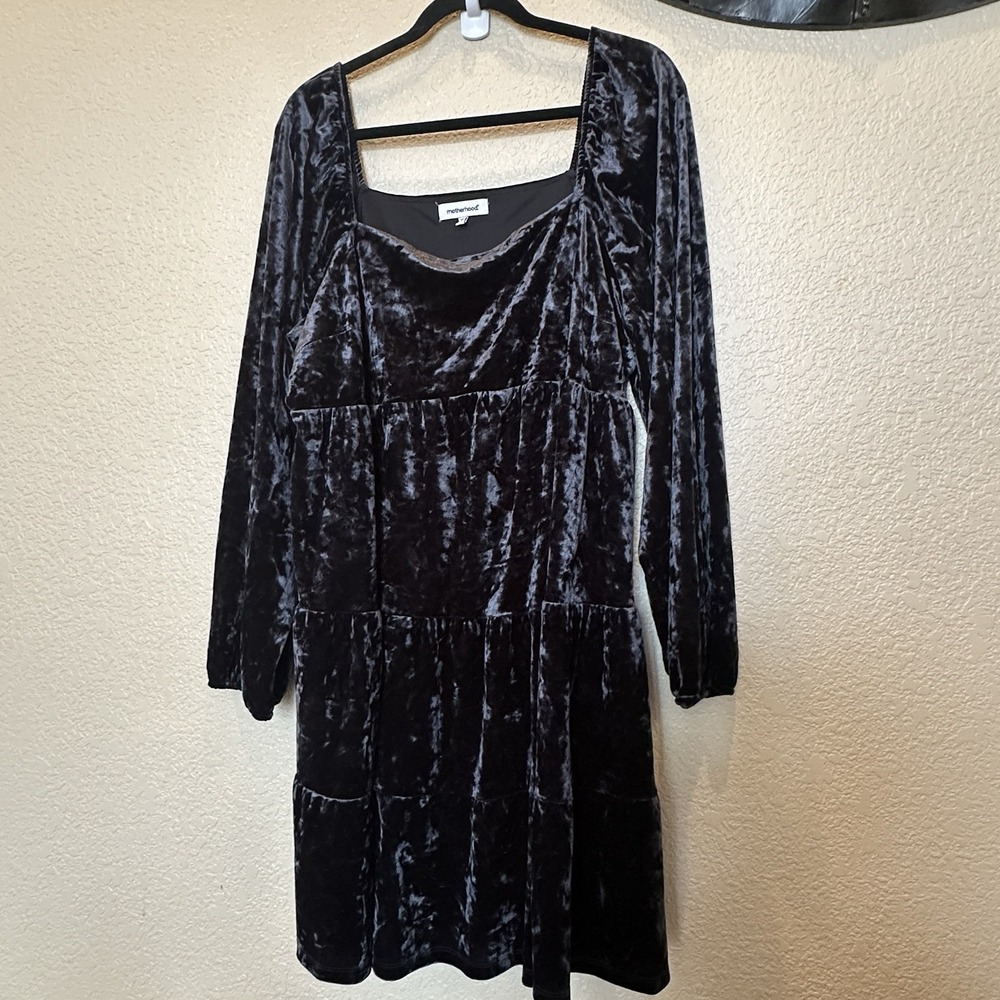 maternity dress XXL Motherhood Black Velvet Tiered A-Line Dress Long‎ Sleeve